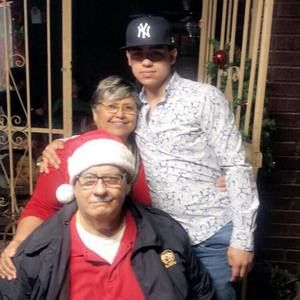 Meet your Posher, Leo